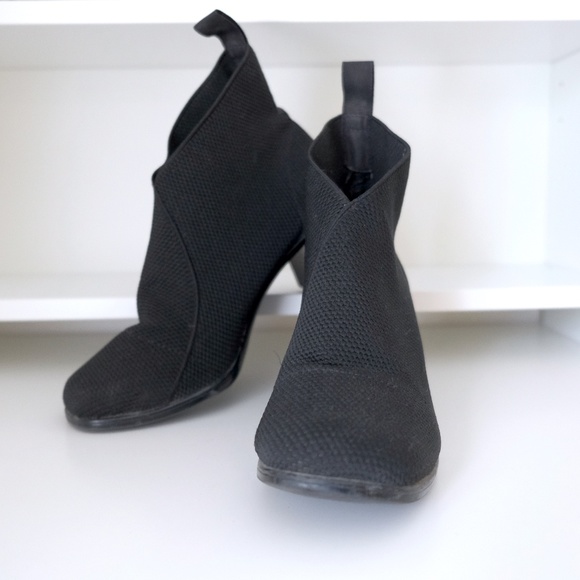 San Miguel - Stretch Ankle Boot in Black - Picture 1 of 7